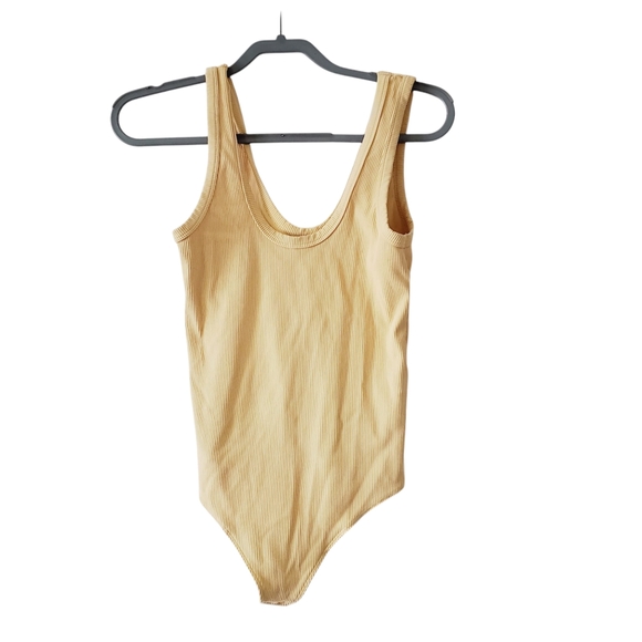 Abercrombie Ribbed Wide Strap Sleeveless Scoop Neck Bodysuit M - Picture 2 of 7